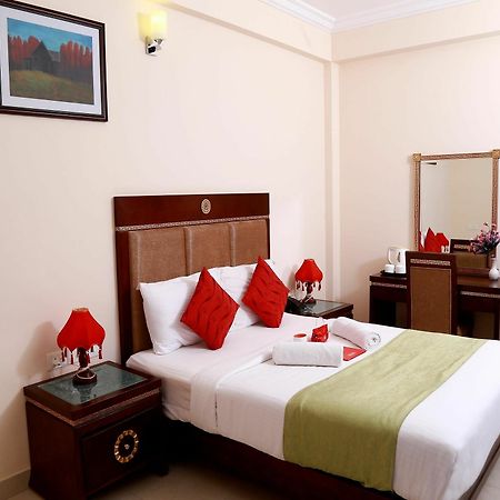 Oyo Rooms Pattom Marappalam Road Thiruvananthapuram Eksteriør bilde