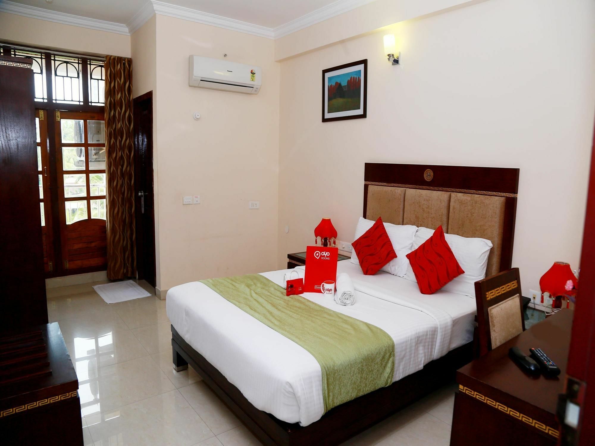 Oyo Rooms Pattom Marappalam Road Thiruvananthapuram Eksteriør bilde