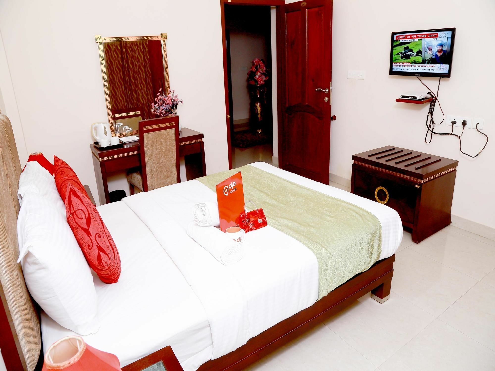 Oyo Rooms Pattom Marappalam Road Thiruvananthapuram Eksteriør bilde